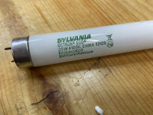 Bóng đèn Sylvania OCTRON 25W 3000K F025/830/XP/ECO3