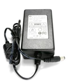 Nguồn Adapter 12V 2A Đầu DC 5.5x2.5mm Dài 1.5m V4