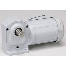 Động Cơ Giảm Tốc Trục Thẳng Nissei GTR H2L22R30-MM02TNNTN